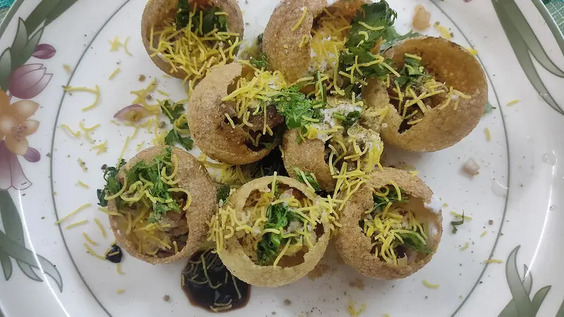 Example photo of fuchka & chotpoti